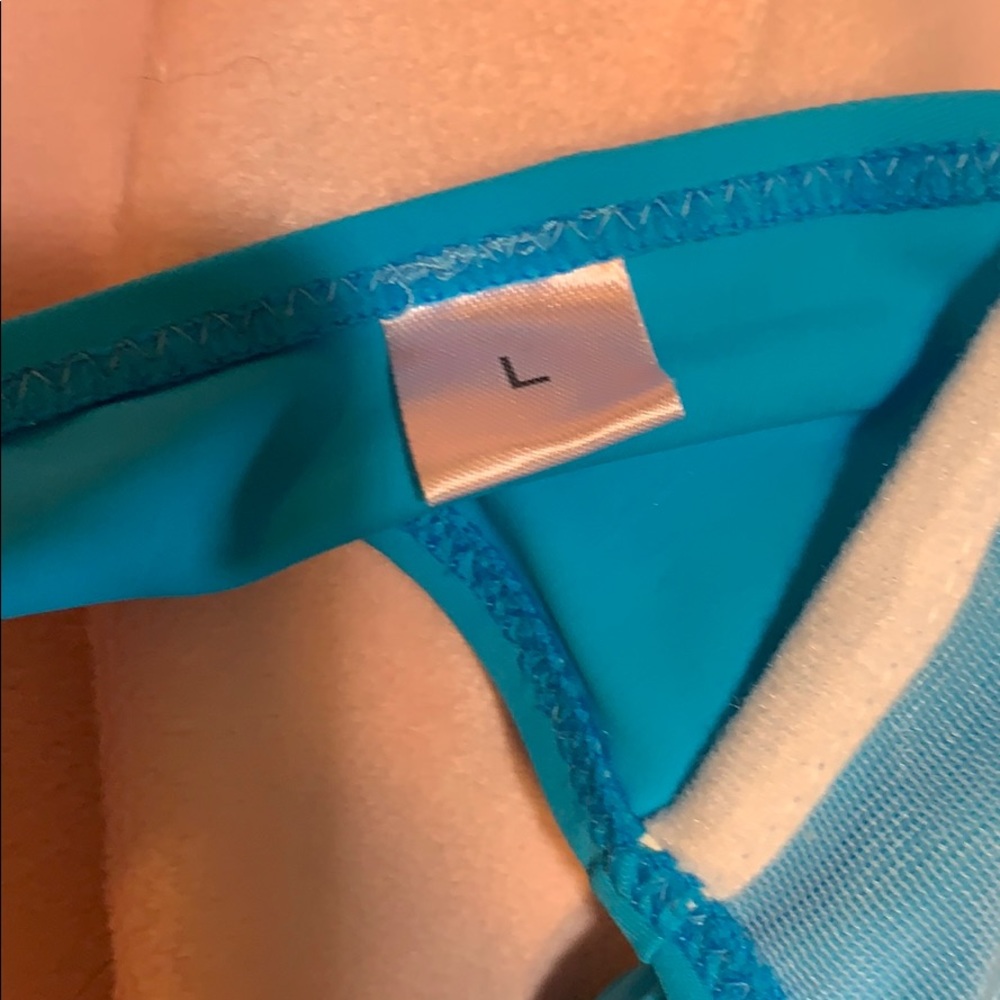 Bikini set - Picture 3 of 3